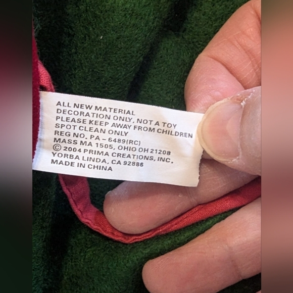 Christmas tree skirt felt with Santa Claus in near perfect condition - Picture 9 of 9